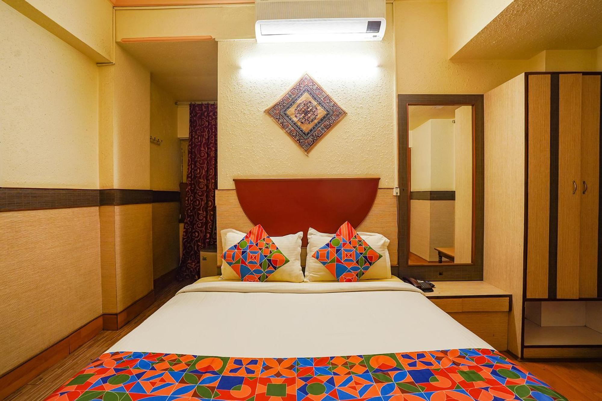 Hotel Lalbagh Gardenia Bangalore Bagian luar foto