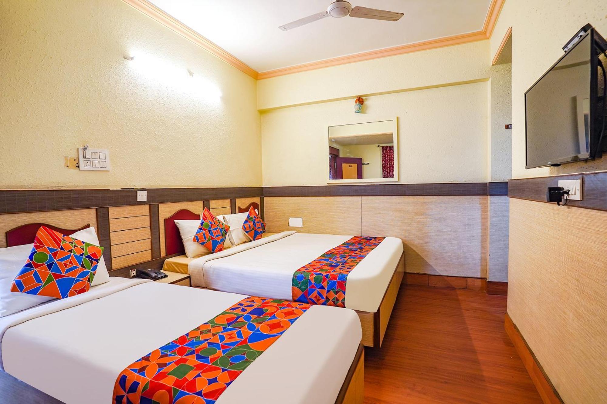 Hotel Lalbagh Gardenia Bangalore Bagian luar foto