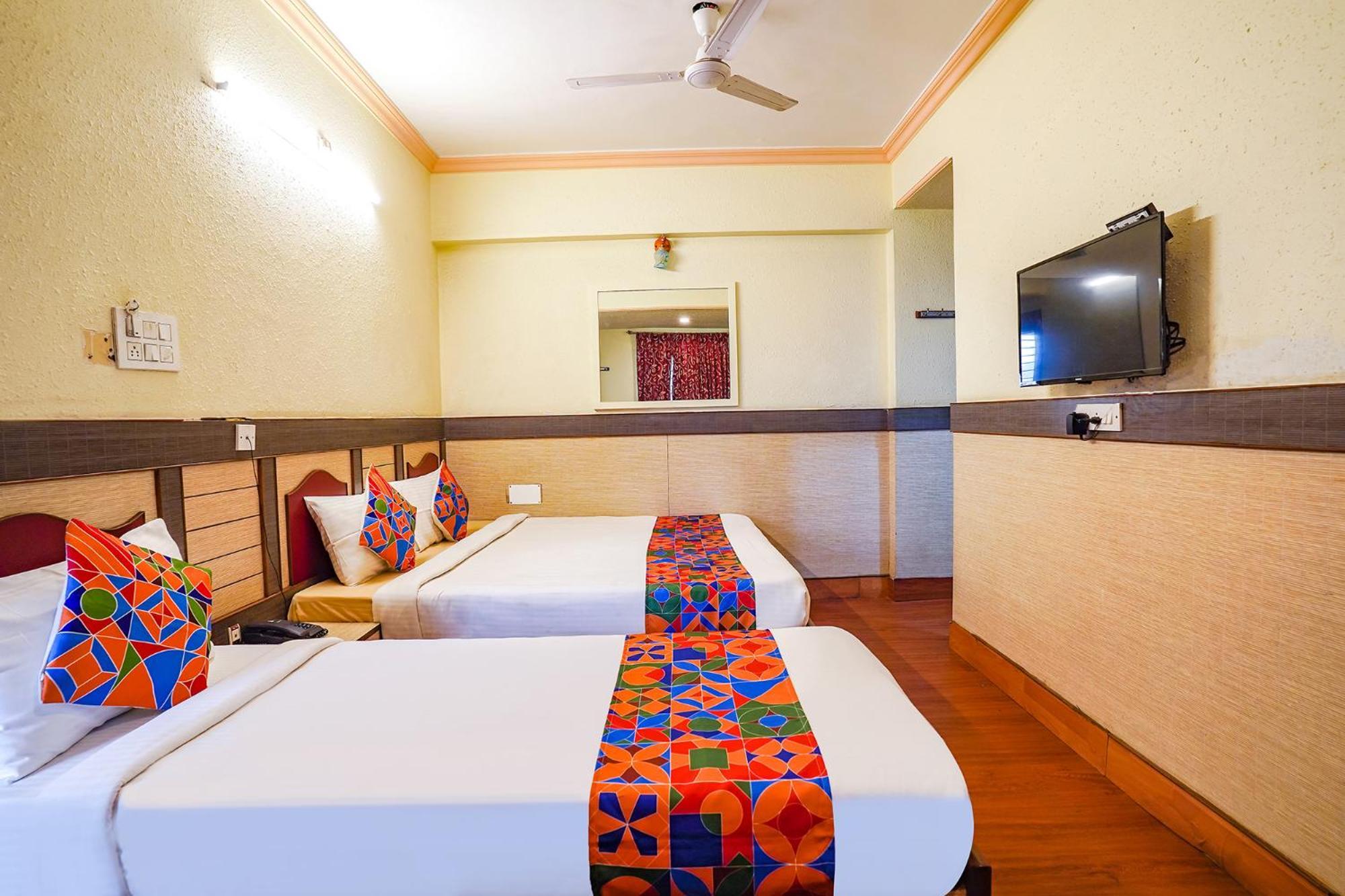 Hotel Lalbagh Gardenia Bangalore Bagian luar foto