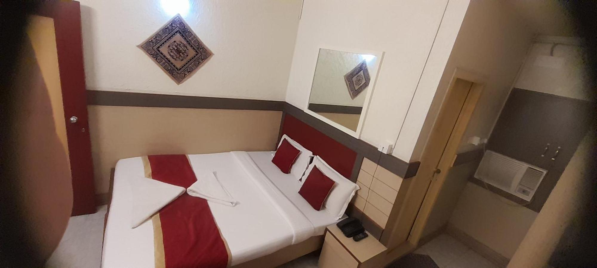 Hotel Lalbagh Gardenia Bangalore Bagian luar foto