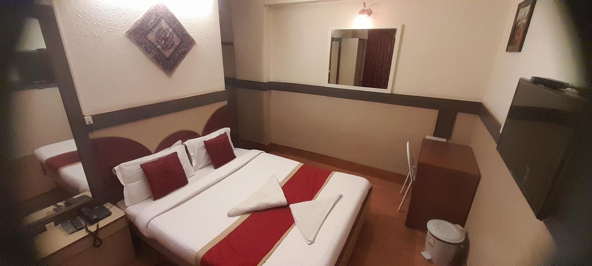 Hotel Lalbagh Gardenia Bangalore Bagian luar foto